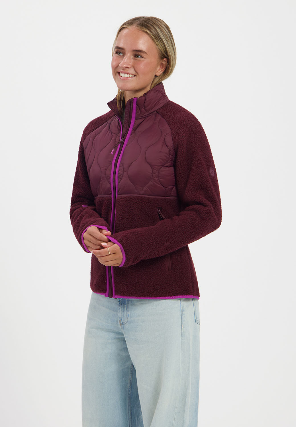 Kjelvik Scandinavian Clothing - Women Sherpa Dionne Burgundy