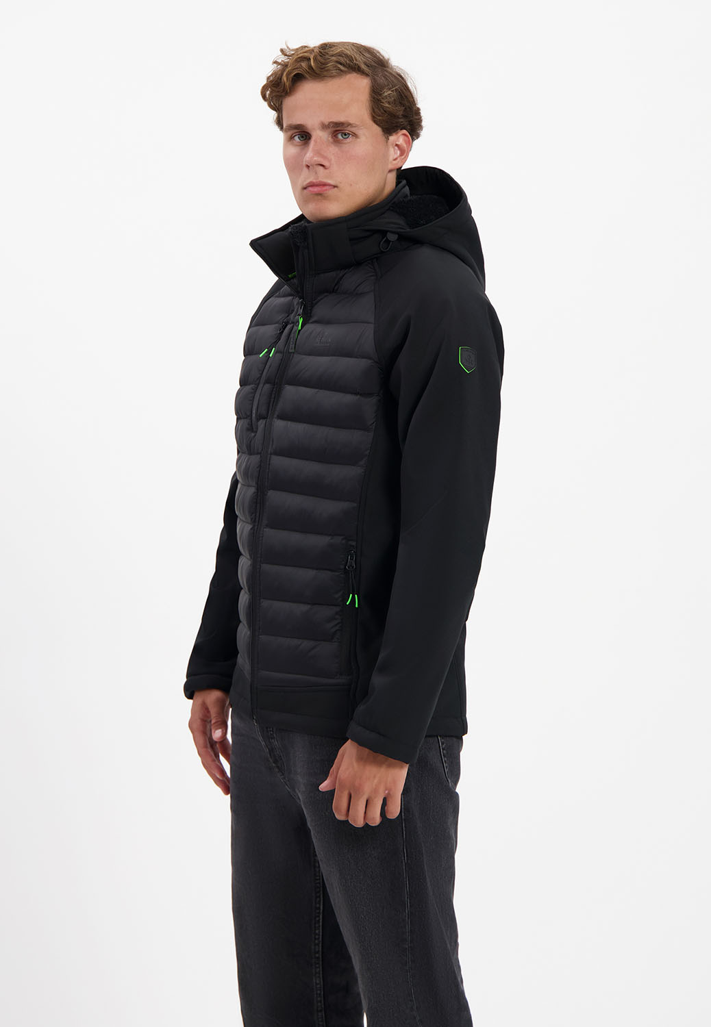 Kjelvik Scandinavian Clothing - Men Softshell Ezra Black