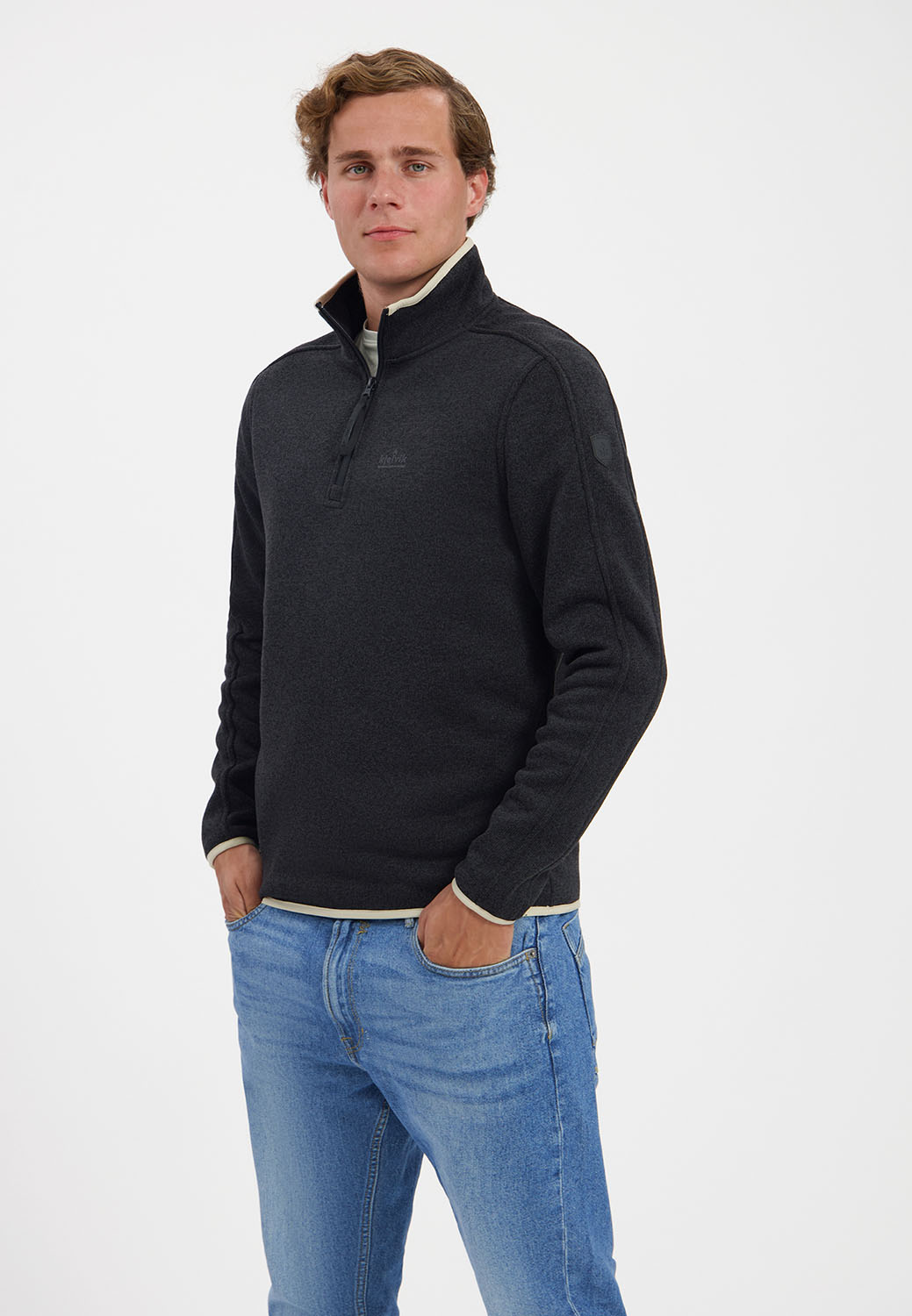 Kjelvik Scandinavian Clothing - Men Knitwear Finch Black