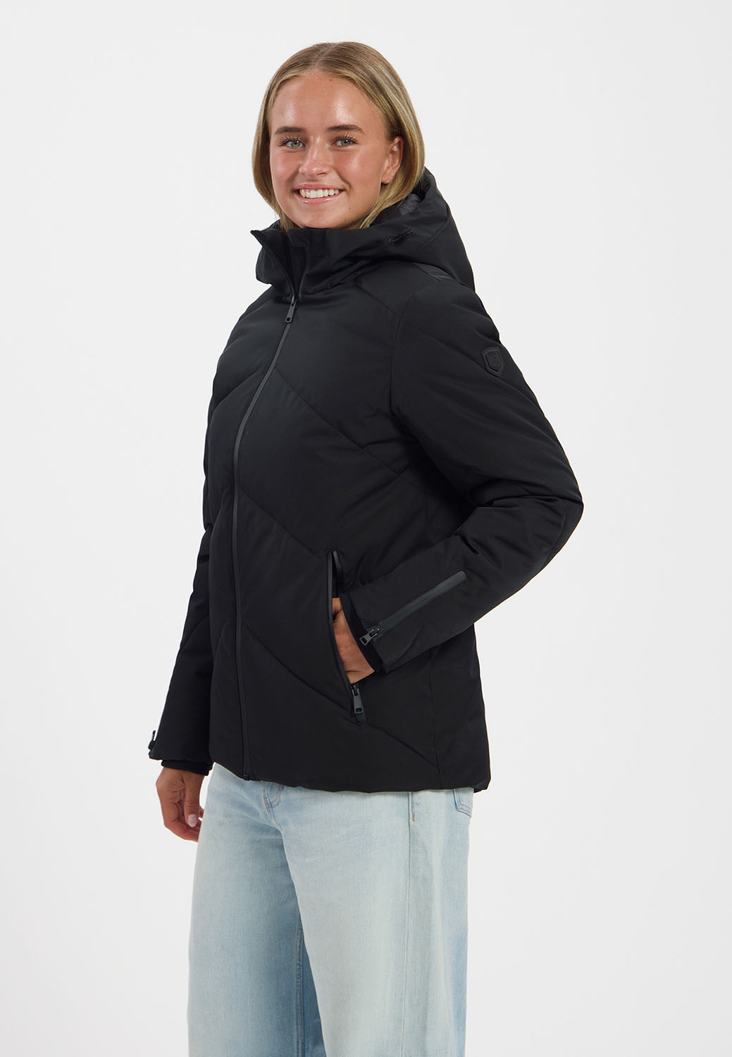 Kjelvik Scandinavian Clothing - Women Jackets Juno Black