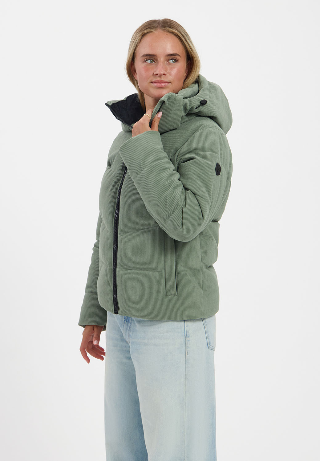 Kjelvik Scandinavian Clothing - Women Jackets Scotty Light green