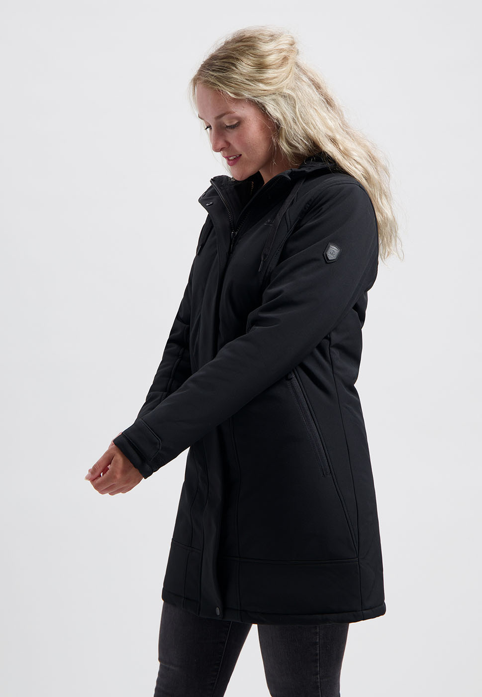 Kjelvik Scandinavian Clothing - Women Softshell Tamar Black